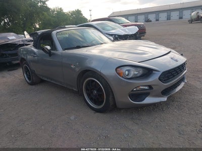 FIAT 124 SPIDER 2017