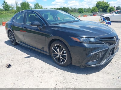 TOYOTA CAMRY 2023