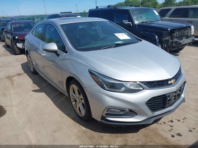 CHEVROLET CRUZE 2017