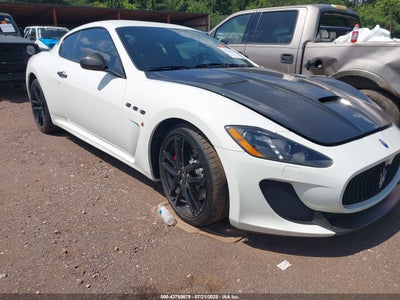 MASERATI GRANTURISMO 2015
