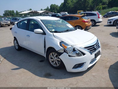 NISSAN VERSA 2019