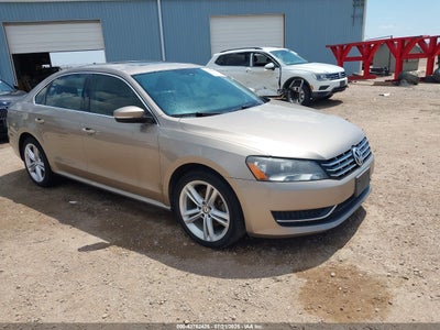 VOLKSWAGEN PASSAT 2015