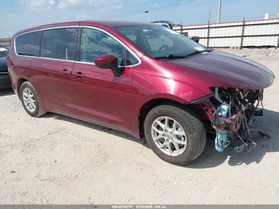 CHRYSLER VOYAGER 2022