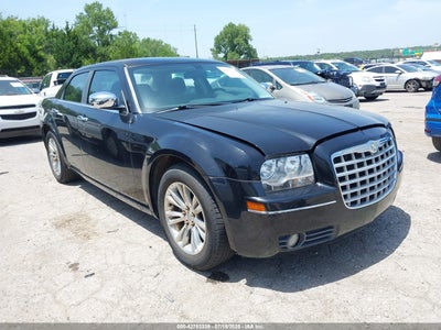 CHRYSLER 300 2010