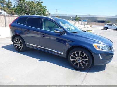 VOLVO XC60 2015