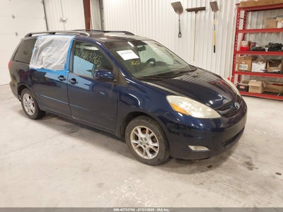 TOYOTA SIENNA 2006