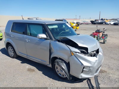 SCION XB 2015
