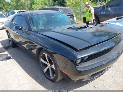 DODGE CHALLENGER 2015