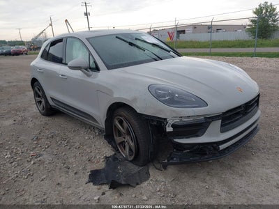 PORSCHE MACAN 2023