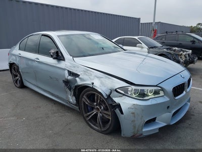BMW M5 2014
