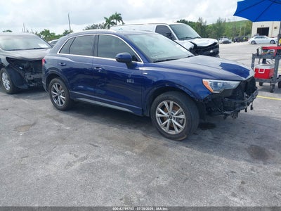 AUDI Q3 2021