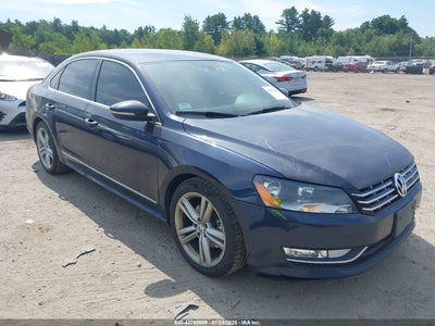 VOLKSWAGEN PASSAT 2012