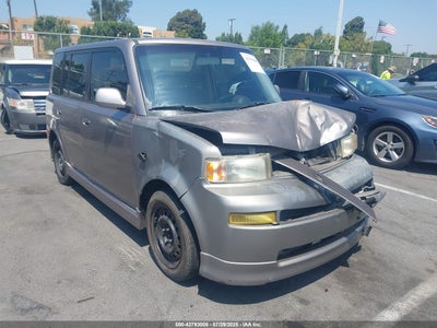 SCION XB 2004
