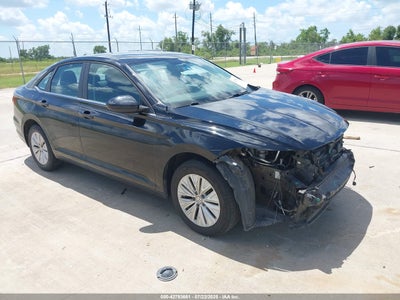 VOLKSWAGEN JETTA 2019
