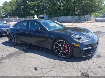 PORSCHE PANAMERA 2023