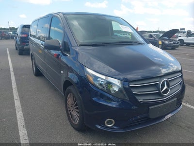 MERCEDES-BENZ METRIS 2021