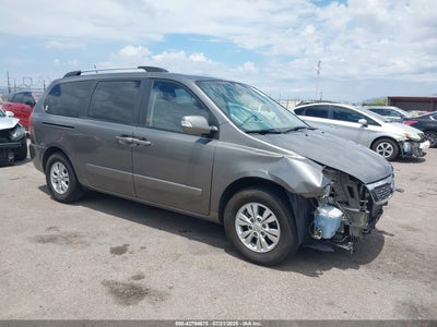 KIA SEDONA 2011