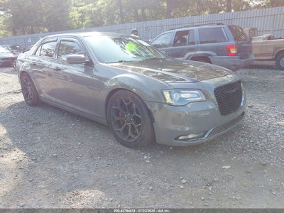 CHRYSLER 300 2019