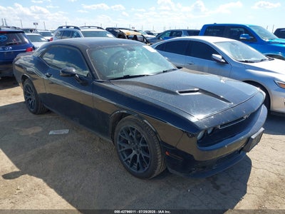 DODGE CHALLENGER 2016