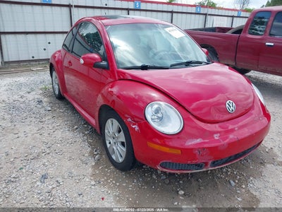 VOLKSWAGEN NEW BEETLE 2009