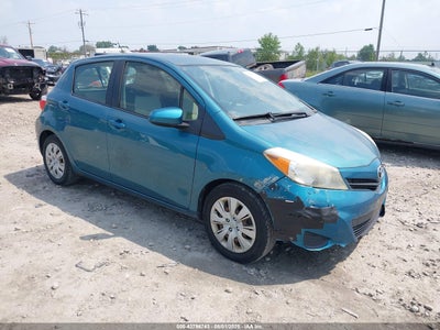 TOYOTA YARIS 2012