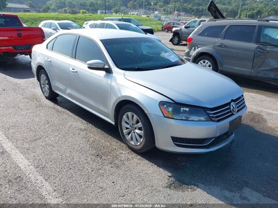 VOLKSWAGEN PASSAT 2015