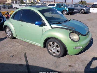 VOLKSWAGEN NEW BEETLE 2002