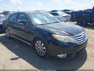 TOYOTA AVALON 2011