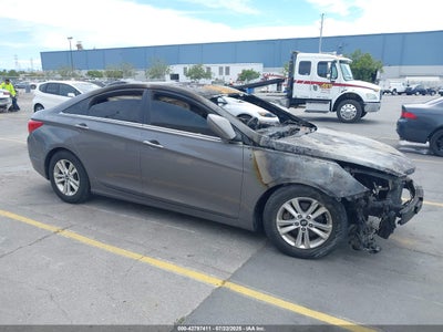 HYUNDAI SONATA 2011