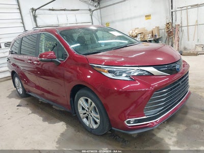 TOYOTA SIENNA 2023