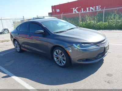 CHRYSLER 200 2015