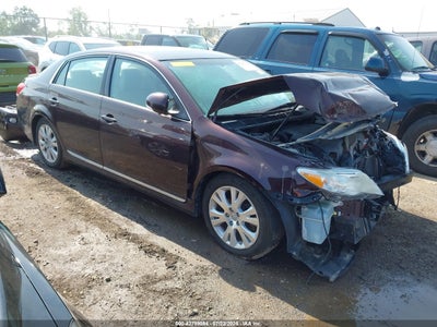 TOYOTA AVALON 2012