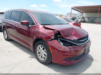 CHRYSLER VOYAGER 2020