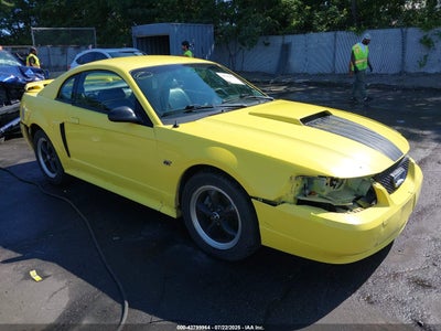 FORD MUSTANG 2001