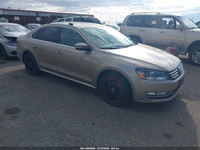 VOLKSWAGEN PASSAT 2015