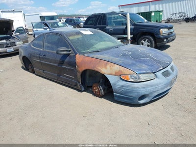 PONTIAC GRAND PRIX 2001
