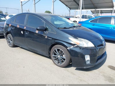 TOYOTA PRIUS 2011