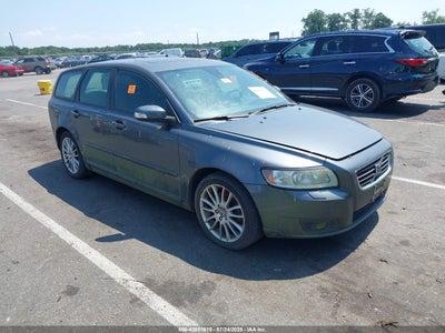 VOLVO V50 2010