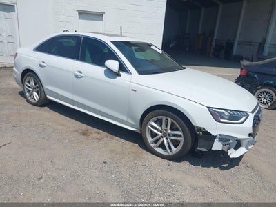 AUDI A4 2021