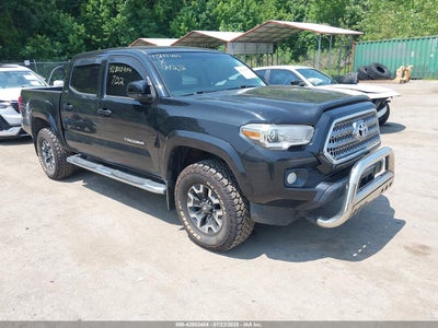 TOYOTA TACOMA 2017