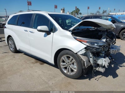 TOYOTA SIENNA 2022