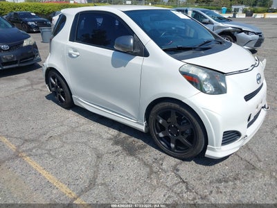 SCION IQ 2012