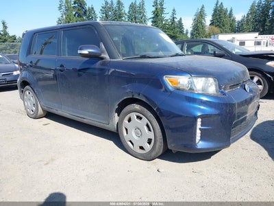 SCION XB 2013