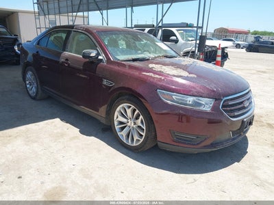 FORD TAURUS 2019