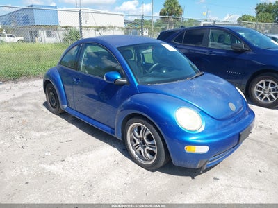 VOLKSWAGEN NEW BEETLE 2004