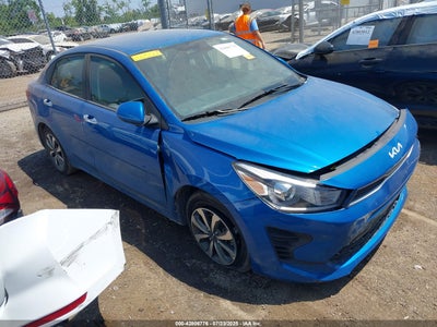 KIA RIO 2023