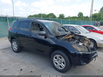 TOYOTA RAV4 2011