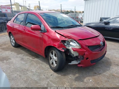 TOYOTA YARIS 2008