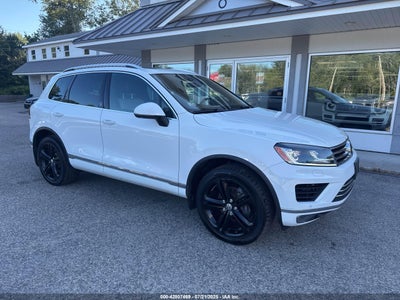 VOLKSWAGEN TOUAREG 2017