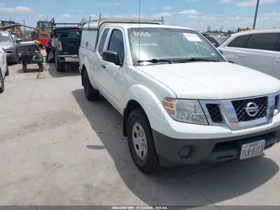NISSAN FRONTIER 2021